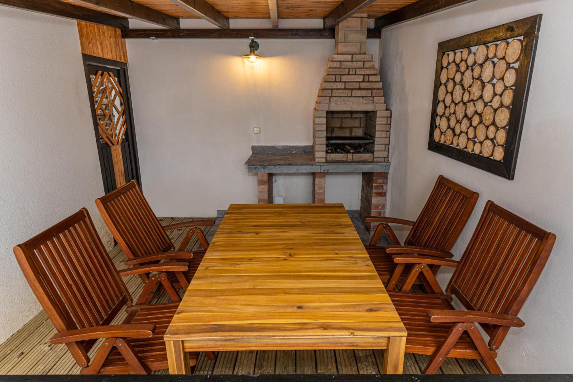 Sun Villas Accommodation Brasov Exterior photo