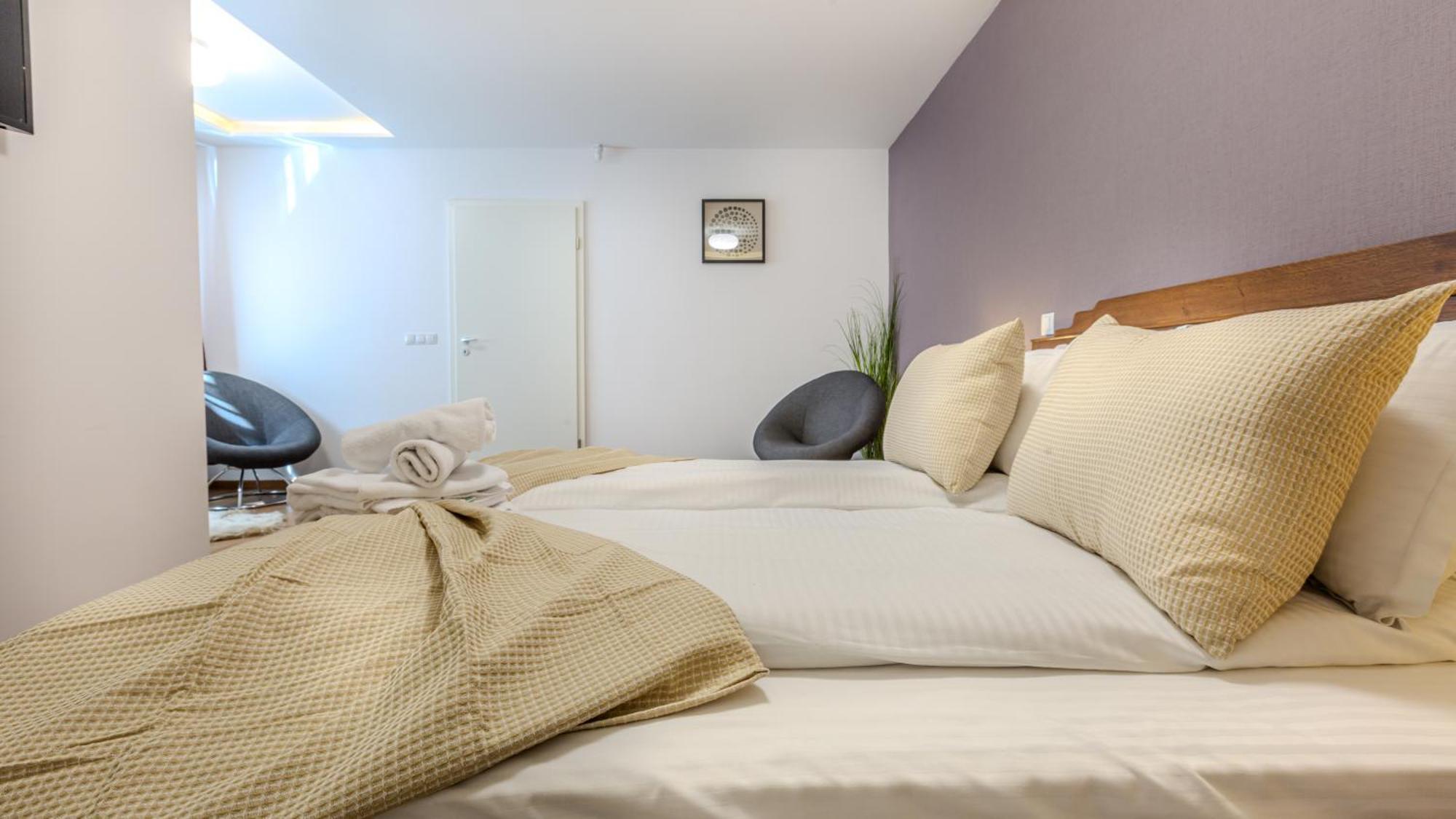 Sun Villas Accommodation Brasov Exterior photo