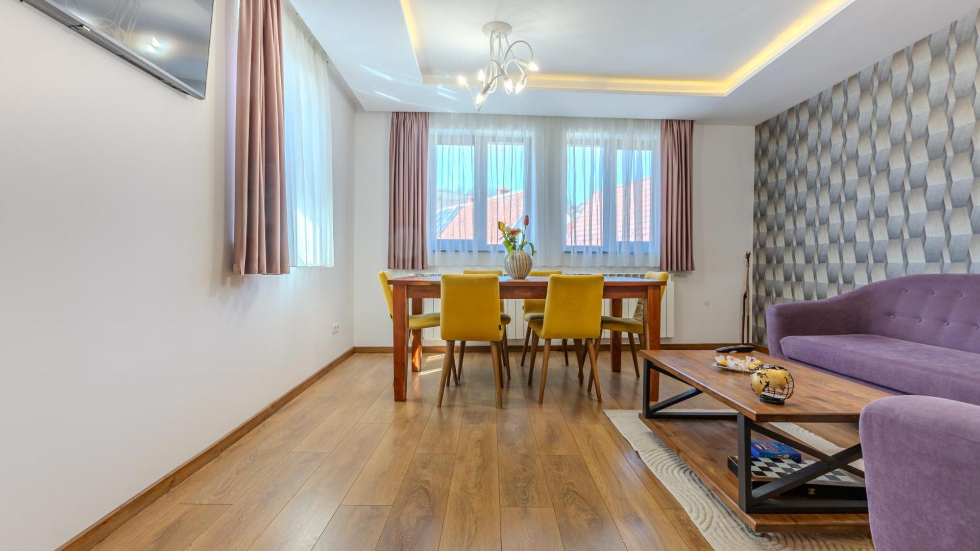 Sun Villas Accommodation Brasov Exterior photo
