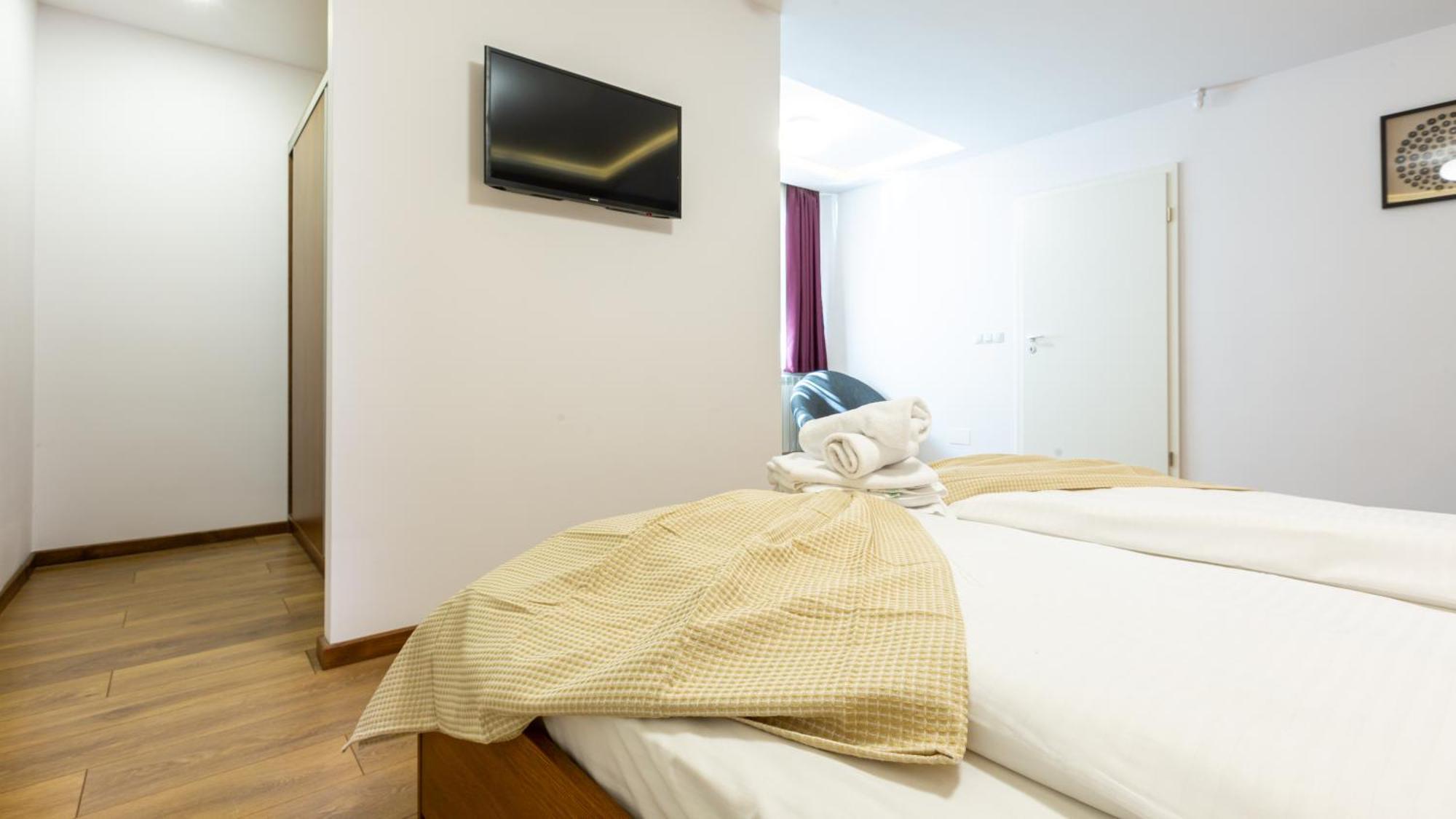 Sun Villas Accommodation Brasov Exterior photo