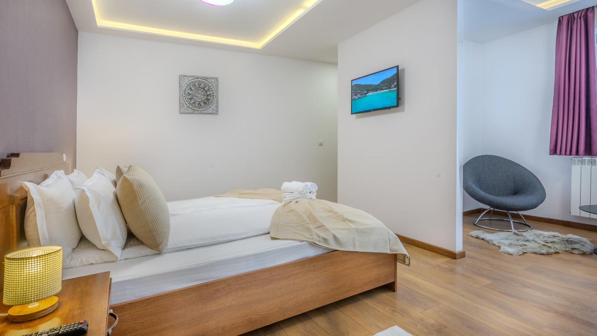 Sun Villas Accommodation Brasov Exterior photo